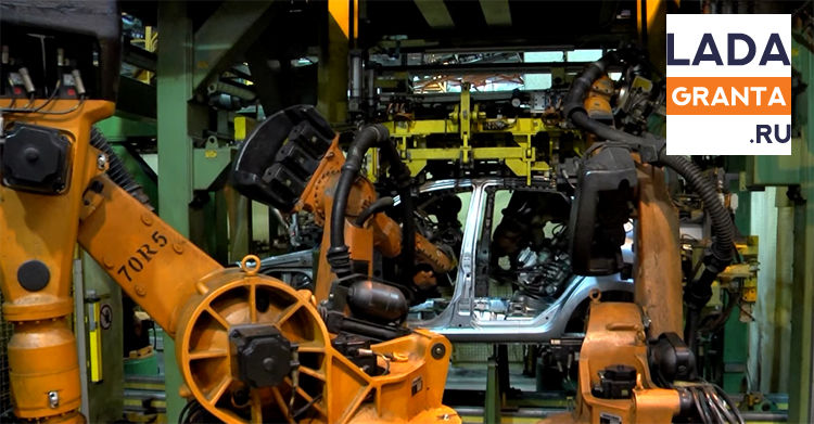 Сварочные работы на заводе АВТОВАЗ выполняет робот