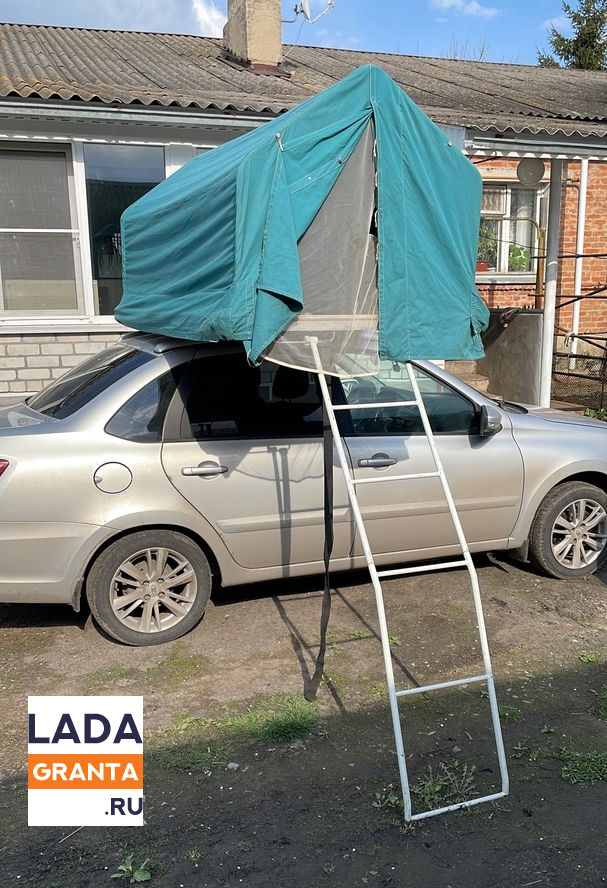 Палатка на крыше Лада Гранта